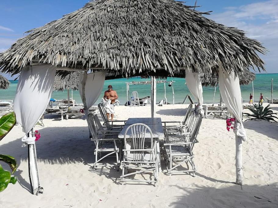 Twiga House Resort Piscina ☆☆☆☆☆ Pearl Beach Watamu Εξωτερικό φωτογραφία