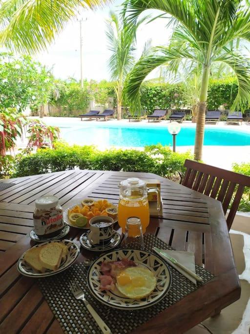 Twiga House Resort Piscina ☆☆☆☆☆ Pearl Beach Watamu Εξωτερικό φωτογραφία