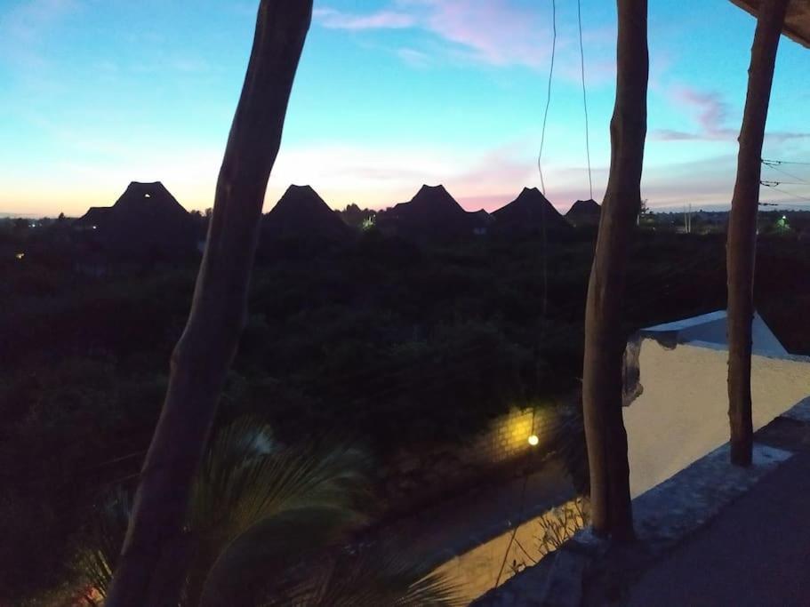 Twiga House Resort Piscina ☆☆☆☆☆ Pearl Beach Watamu Εξωτερικό φωτογραφία